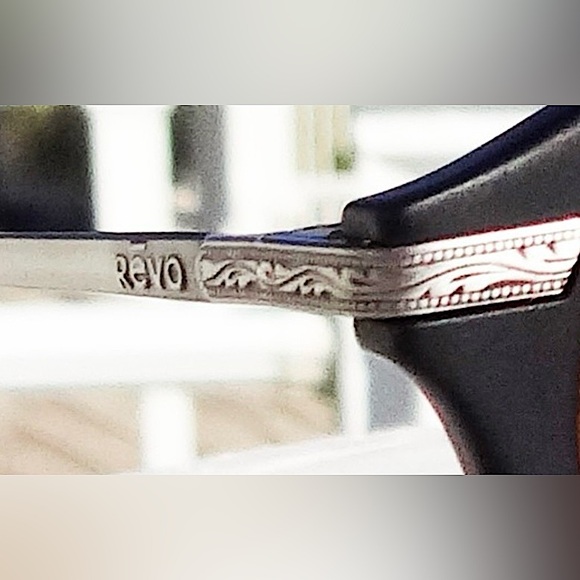 Revo Sunglasses - Shapes collection:
Black Frame Blue Mirror Lens 953-001-02 - Picture 9 of 12